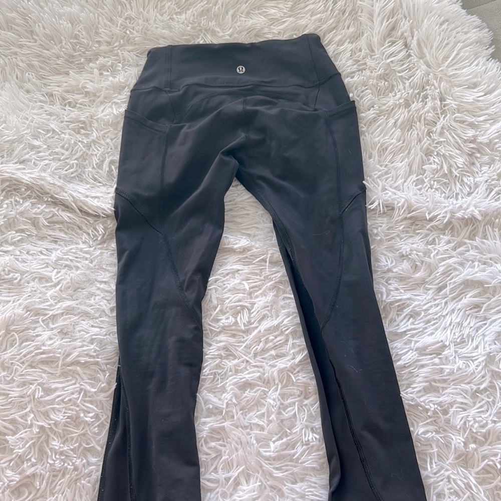 Black Lululemon Leggings with pockets